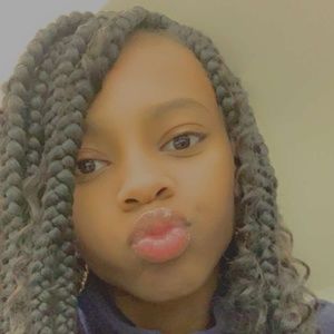 Meet your Posher, Samiya